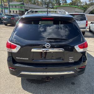 صورة 7 لـ 2015 Nissan PATHFINDER SL