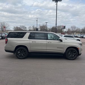 CHEVROLET SUBURBAN RST - 10