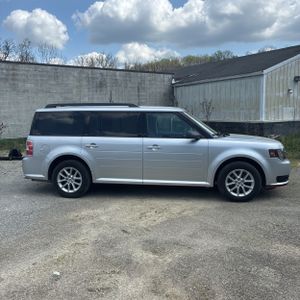 FORD FLEX SE - 10