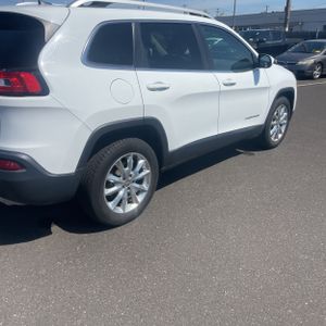 JEEP CHEROKEE LIMITED - 9