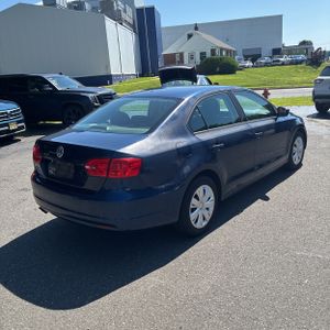 صورة 8 لـ 2012 Volkswagen JETTA S