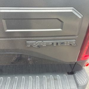 2017 FORD F-150 RAPTOR — миниатюра 23