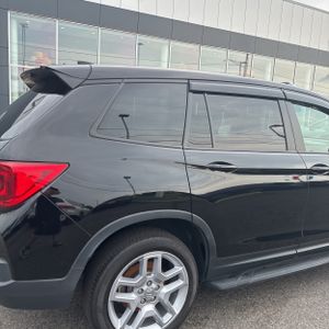صورة 9 لـ 2025 Honda PASSPORT EX-L