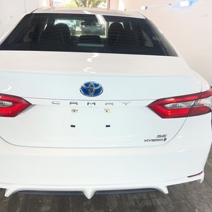صورة مصغرة 23 لـ 2018 Toyota CAMRY HYBRID SE