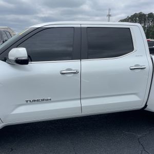 TOYOTA TUNDRA - 4