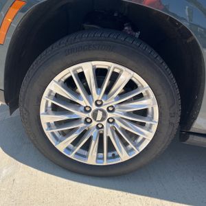 2026 Cadillac ESCALADE LUXURY — миниатюра 17