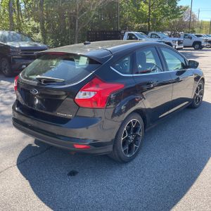 FORD FOCUS TITANIUM - 8