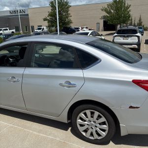 NISSAN SENTRA S - 6