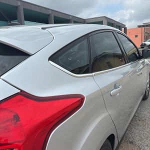 FORD FOCUS ELECTRIC - 9