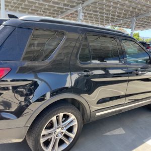 FORD EXPLORER XLT - 9