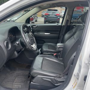 2017 JEEP COMPASS LATITUDE — миниатюра 32