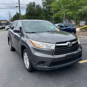 صورة 7 لـ 2014 Toyota HIGHLANDER LE