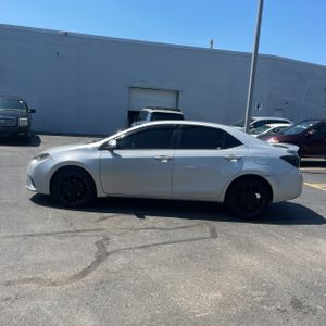 2016 Toyota COROLLA L — фото 3