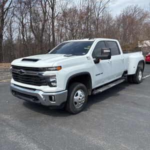 CHEVROLET SILVERADO 3500HD LT - 1