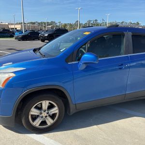 CHEVROLET TRAX LT - 2