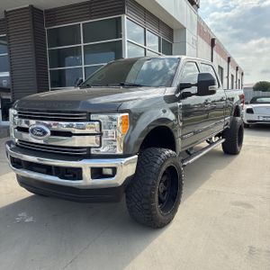 FORD F-250 SUPER DUTY LARIAT - 1
