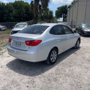 HYUNDAI ELANTRA GLS - 8