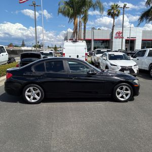 BMW 3 SERIES 320I - 10