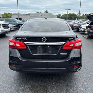 2019 Nissan SENTRA SV — фото 7