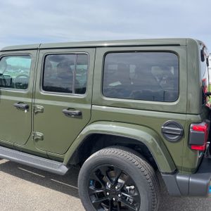 JEEP WRANGLER 4XE UNLIMITED SAHARA 4X4 - 6