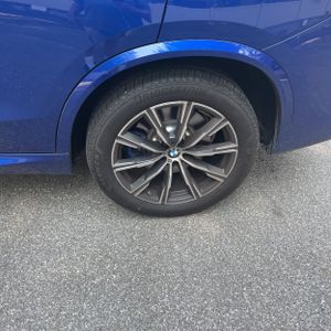 2024 BMW X5 M60I 缩略图 18