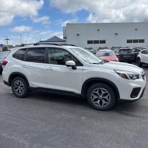 SUBARU FORESTER PREMIUM - 10