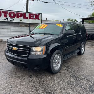 CHEVROLET TAHOE LS - 1