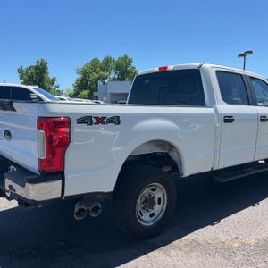 FORD F-250 SUPER DUTY XL - 9