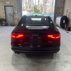 AUDI A4 2.0T PREMIUM - 7