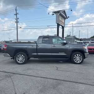 2014 Toyota TUNDRA LIMITED — фото 10