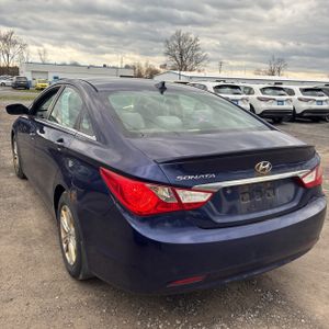 HYUNDAI SONATA GLS - 5