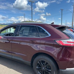 FORD EDGE SEL - 6