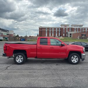 2018 Chevrolet SILVERADO 1500 LT 照片 10
