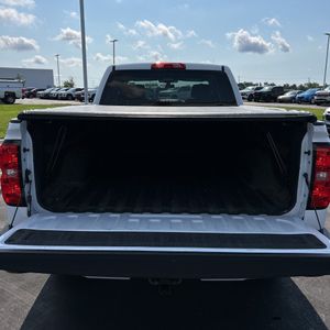 2017 Chevrolet SILVERADO 1500 CUSTOM — миниатюра 39
