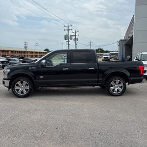 FORD F-150 KING RANCH - 3