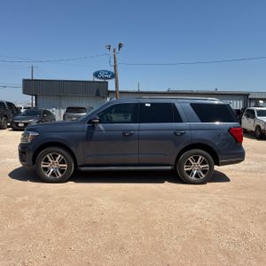صورة 3 لـ 2022 FORD EXPEDITION XLT