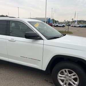 2023 JEEP GRAND CHEROKEE LAREDO 照片 13