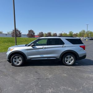 FORD EXPLORER XLT - 3