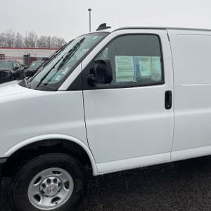 CHEVROLET EXPRESS CARGO 2500 - 2