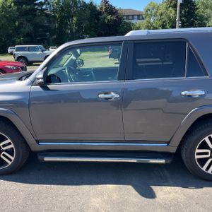 صورة 4 لـ 2016 Toyota 4RUNNER LIMITED