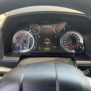 2014 RAM 2500 LARAMIE 照片 44