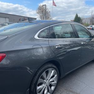 CHEVROLET MALIBU PREMIER - 9