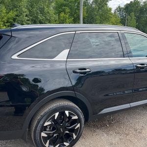 صورة 9 لـ 2025 KIA SORENTO X-LINE