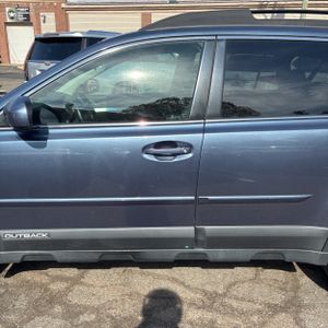 SUBARU OUTBACK PREMIUM - 4