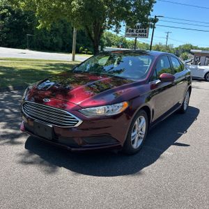 FORD FUSION SE - 1