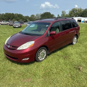 صورة 1 لـ 2010 Toyota SIENNA XLE