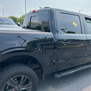 صورة 9 لـ 2021 FORD F-150 LARIAT