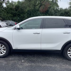 2019 KIA SORENTO LX 照片 4
