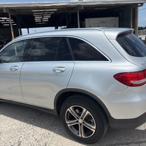 2016 Mercedes-BENZ GLC photo 6