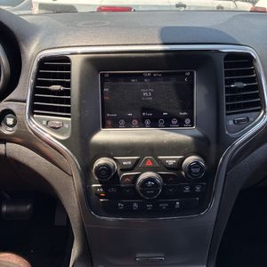صورة مصغرة 36 لـ 2018 JEEP GRAND CHEROKEE LAREDO